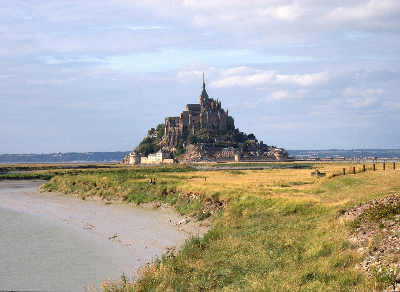 GR®22 : de Paris au Mont-Saint-Michel