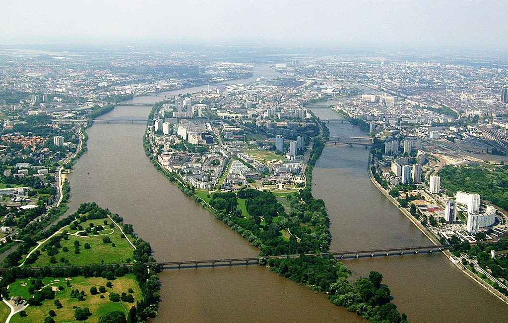 GR®3 Section 10 : De Mauges-sur-Loire à St Etienne-de-Montluc