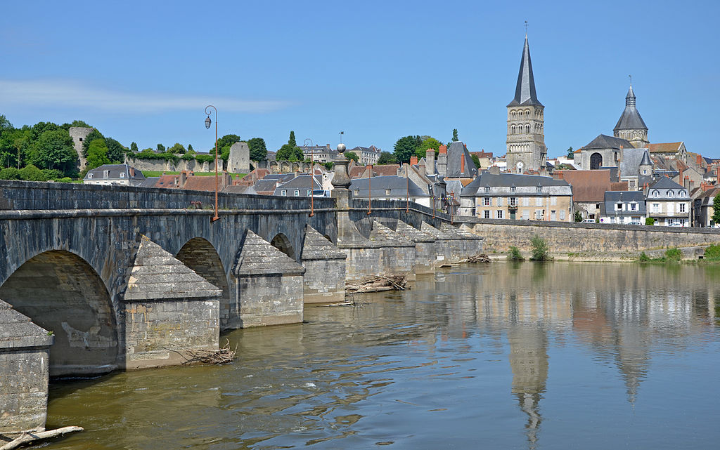 GR®654 : la Via Vezeliensis Section 5 : de Vézelay à Nevers